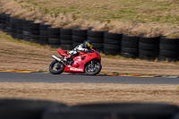 anglesey-no-limits-trackday;anglesey-photographs;anglesey-trackday-photographs;enduro-digital-images;event-digital-images;eventdigitalimages;no-limits-trackdays;peter-wileman-photography;racing-digital-images;trac-mon;trackday-digital-images;trackday-photos;ty-croes
